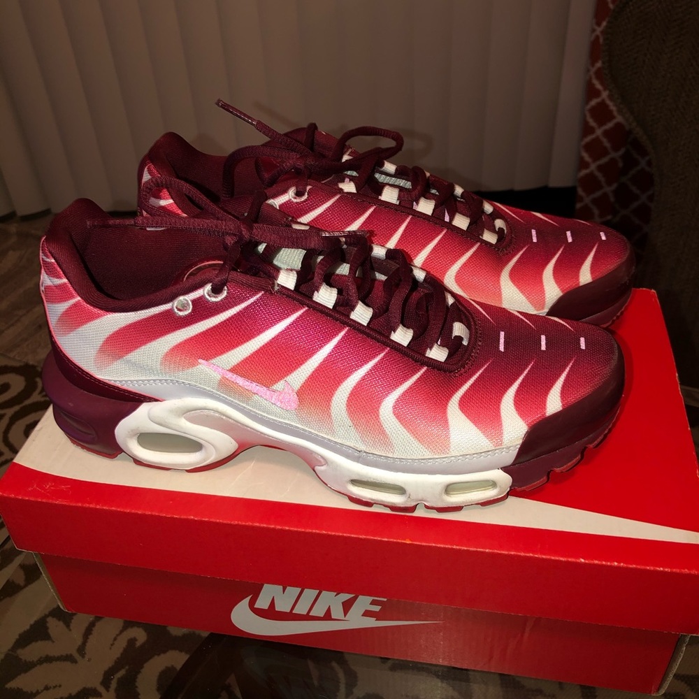 Nike air max plus After the Bite